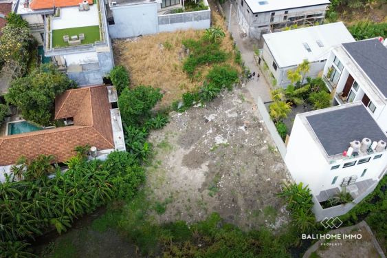 Image 3 from 20 are Land for Sale in The Heart of Berawa Canggu