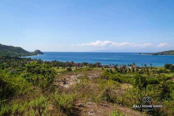 Image 2 from Dijual Tanah 20 are di Puncak Bukit dengan Pemandangan Laut di Lombok Barat