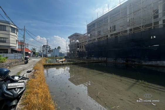 Image 3 from 23.7 are streetfront land in touristic zone for sale leasehold in berawa