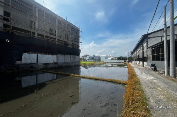 Image 4 from 23.7 are streetfront land in touristic zone for sale leasehold in berawa