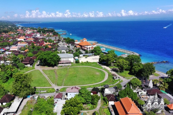 Image 3 from 23 hektar lahan tepi pantai yang ditawarkan untuk investasi berlokasi di Nusa Penida.