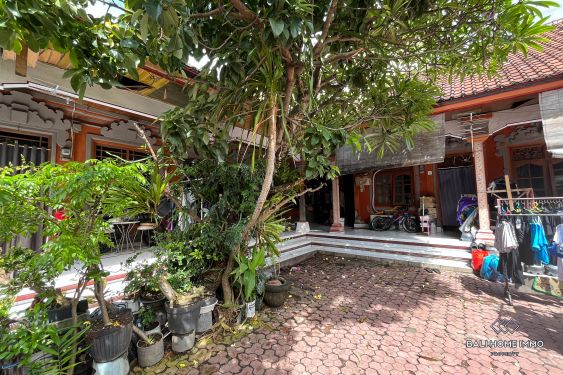 Image 5 from Terrain de 25 ares à Kuta près de la plage à vendre