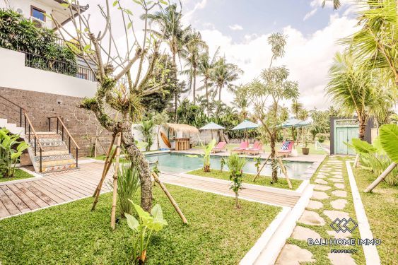 Image 2 from 3 + 1 Bedroom Villa with garden for Rent in Tanah Lot Bali