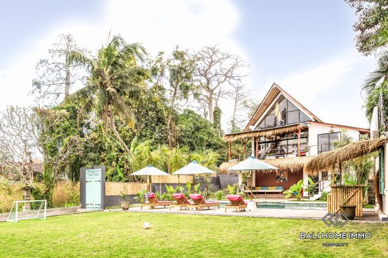 Image 1 from 3 + 1 Bedroom Villa with garden for Rent in Tanah Lot Bali