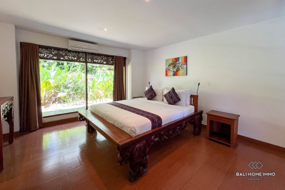Image 10 from 3 Bedroom Balinese Tropical Villa in the Heart of Petitenget for Rent