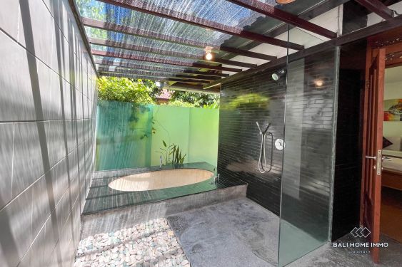 Image 18 from 3 Bedroom Balinese Tropical Villa in the Heart of Petitenget for Rent
