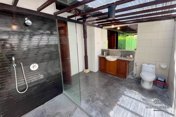 Image 16 from 3 Bedroom Balinese Tropical Villa in the Heart of Petitenget for Rent
