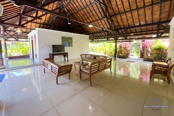 Image 4 from 3 Bedroom Balinese Tropical Villa in the Heart of Petitenget for Rent