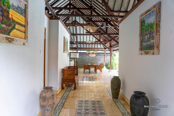 Image 16 from 3 Bedroom Balinese Tropical Villa in the Heart of Petitenget for Rent