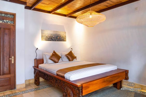 Image 3 from 3 Bedroom Balinese Tropical Villa in the Heart of Petitenget for Rent