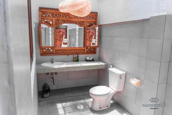 Image 6 from 3 Bedroom Balinese Tropical Villa in the Heart of Petitenget for Rent