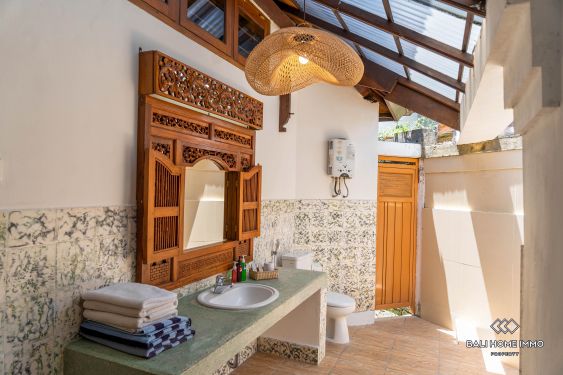 Image 3 from Villa tropicale balinaise de 3 chambres à louer au cœur de Petitenget