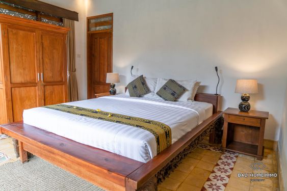 Image 10 from 3 Bedroom Balinese Tropical Villa in the Heart of Petitenget for Rent