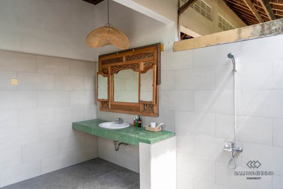 Image 2 from Villa tropicale balinaise de 3 chambres à louer au cœur de Petitenget