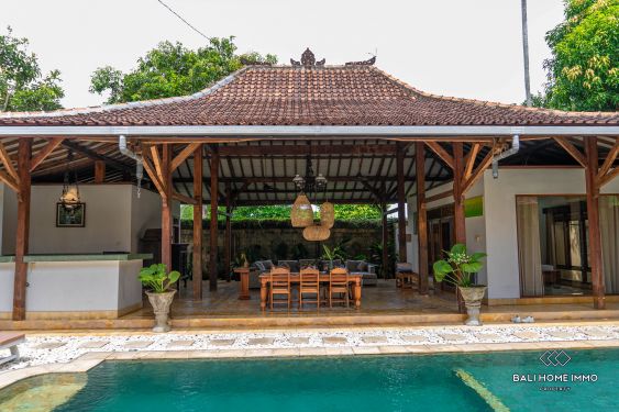 Image 6 from 3 Bedroom Balinese Tropical Villa in the Heart of Petitenget for Rent
