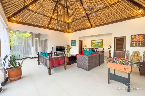 Image 3 from Villa de style balinais classique de 3 chambres à vendre à Seminyak Bali