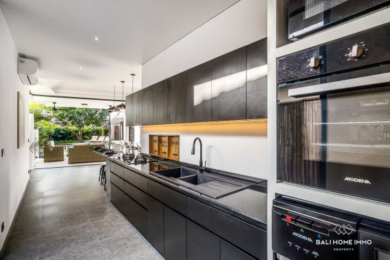 Image 7 from Villa Desainer 3 Kamar Dijual di Buduk