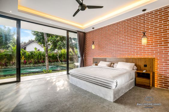 Image 16 from Villa Desainer 3 Kamar Dijual di Buduk