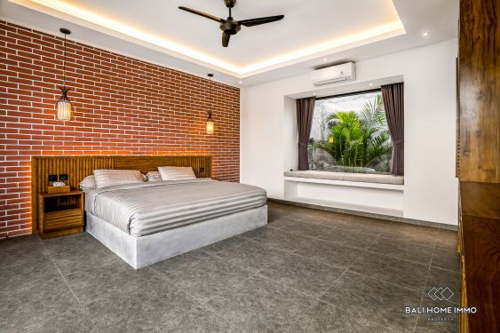 Image 17 from Villa Desainer 3 Kamar Dijual di Buduk