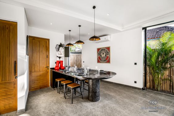 Image 6 from Villa Desainer 3 Kamar Dijual di Buduk