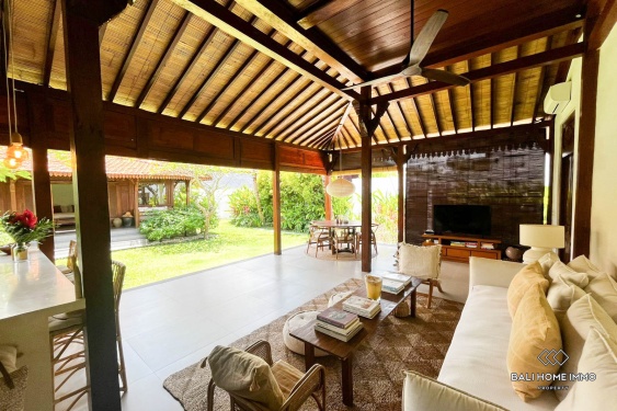 Image 2 from Joglo familial de 3 chambres à vendre en bail emphytéotique à Pererenan Beachside