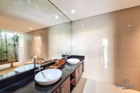Image 12 from Villa Keluarga 3 Kamar Tidur Disewakan di Canggu Berawa