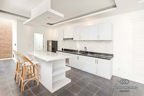 Image 6 from Villa Keluarga 3 Kamar untuk Disewa di Tepi Pantai Seminyak