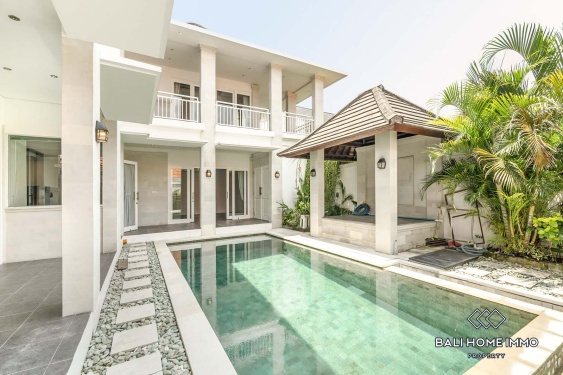 Image 1 from Villa Keluarga 3 Kamar untuk Disewa di Tepi Pantai Seminyak