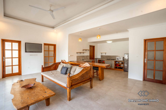 Image 2 from Villa familiale de 3 chambres à louer à Tumbak Bayuh