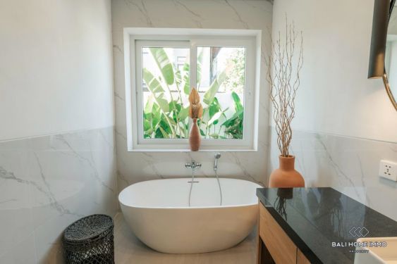 Image 20 from 3 Bedroom Villa + 1 office for sale in Padonan Canggu Bali
