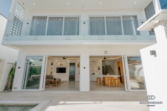 Image 4 from 3 Bedroom Villa + 1 office for sale in Padonan Canggu Bali