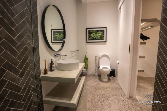 Image 14 from Villa keluarga 3 kamar untuk dijual dan disewa di Berawa