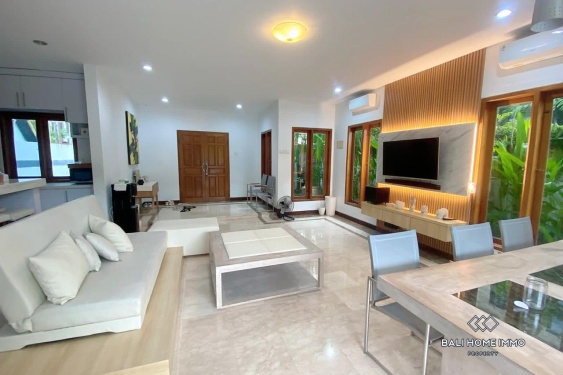 Image 2 from Villa familiale de 3 chambres à vendre à Umalas