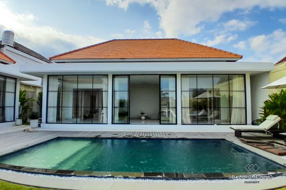 Image 2 from 3 Bedroom Family Villa For Sale Leasehold in Umalas