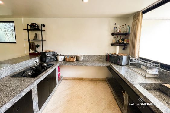 Image 10 from 3 Bedroom Family Villa with garden for rent in Umalas