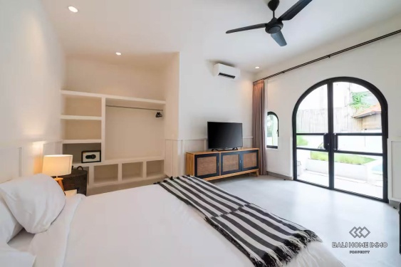Image 9 from Villa Keluarga 3 Kamar bertaman Disewakan di Padang Linjong Canggu