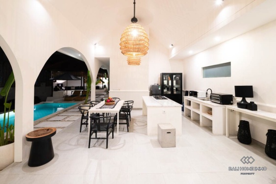 Image 3 from Villa Keluarga 3 Kamar bertaman Disewakan di Padang Linjong Canggu