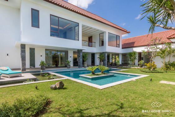 Image 1 from 3 bedroom Family Villa with Garden for sale and rent in Nyanyi Beach Bali