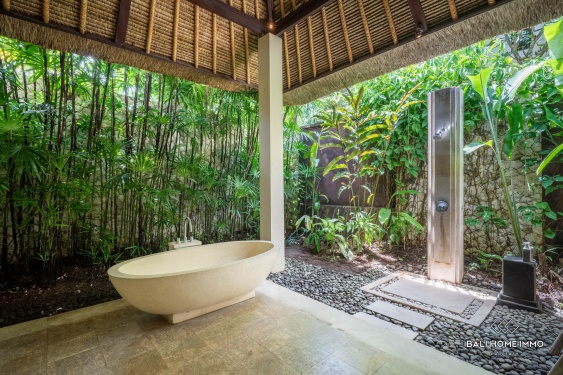 Image 19 from 3 bedroom Family Villa with Garden for Sale Freehold in Pererenan Beachside