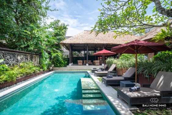 Image 1 from 3 bedroom Family Villa with Garden for Sale Freehold in Pererenan Beachside