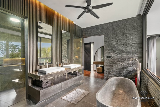 Image 19 from 3 Bedroom Family Villa with Garden for sale leasehold in Seseh Beachside