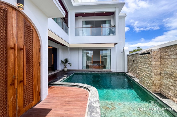 Image 2 from VILLA KELUARGA 3 KAMAR DENGAN PEMANDANGAN LAUT UNTUK DIJUAL DAN DISEWA DI DEKAT PANTAI DREAMLAND