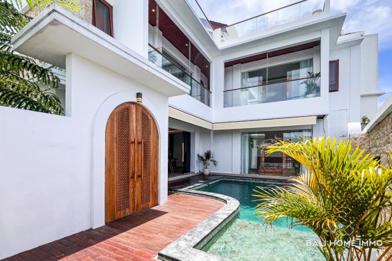 Image 1 from VILLA KELUARGA 3 KAMAR DENGAN PEMANDANGAN LAUT UNTUK DIJUAL DAN DISEWA DI DEKAT PANTAI DREAMLAND