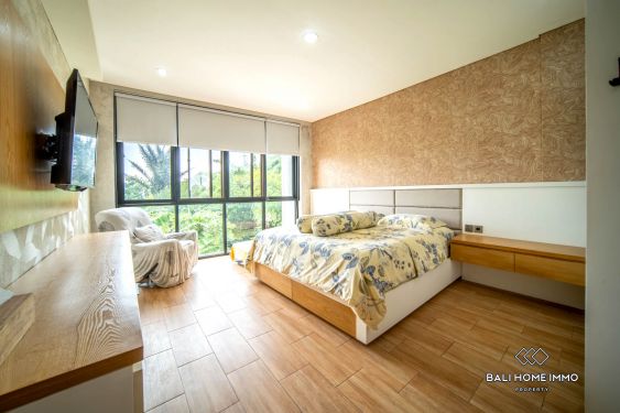 Image 14 from 4 bedroom industrial-style family home for sale in Padonan Canggu Bali