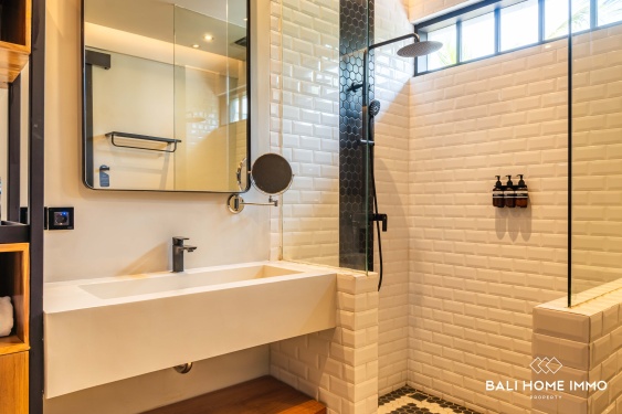 Image 19 from Villa de 3 chambres à coucher à vendre en bail emphytéotique près de la plage de Berawa