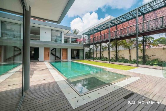 Image 1 from Villa de luxe de 3 chambres à vendre en pleine propriété à Bali Uluwatu