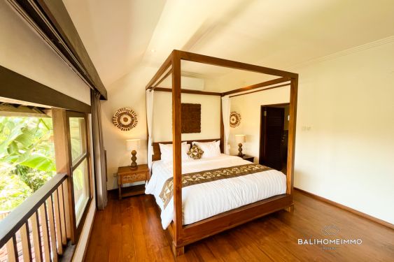 Image 3 from Villa moderne de style balinais de 3 chambres au cœur de Seminyak à louer au mois