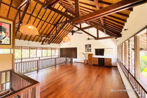 Image 15 from 3 Bedroom Modern Balinese Style Villa in the Heart of Seminyak for Rent Monthly