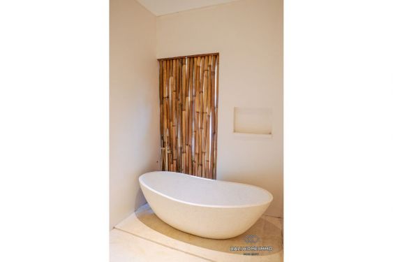 Image 16 from Villa moderne et minimaliste de 3 chambres à vendre et à louer à Balangan