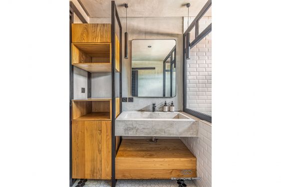 Image 19 from Maison de ville moderne de 3 chambres à vendre au coeur de Berawa Canggu